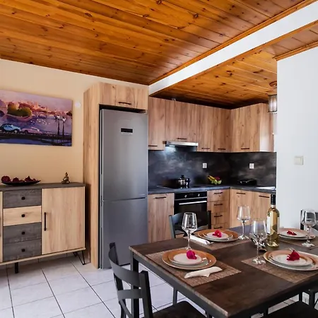 Apartman Melas *